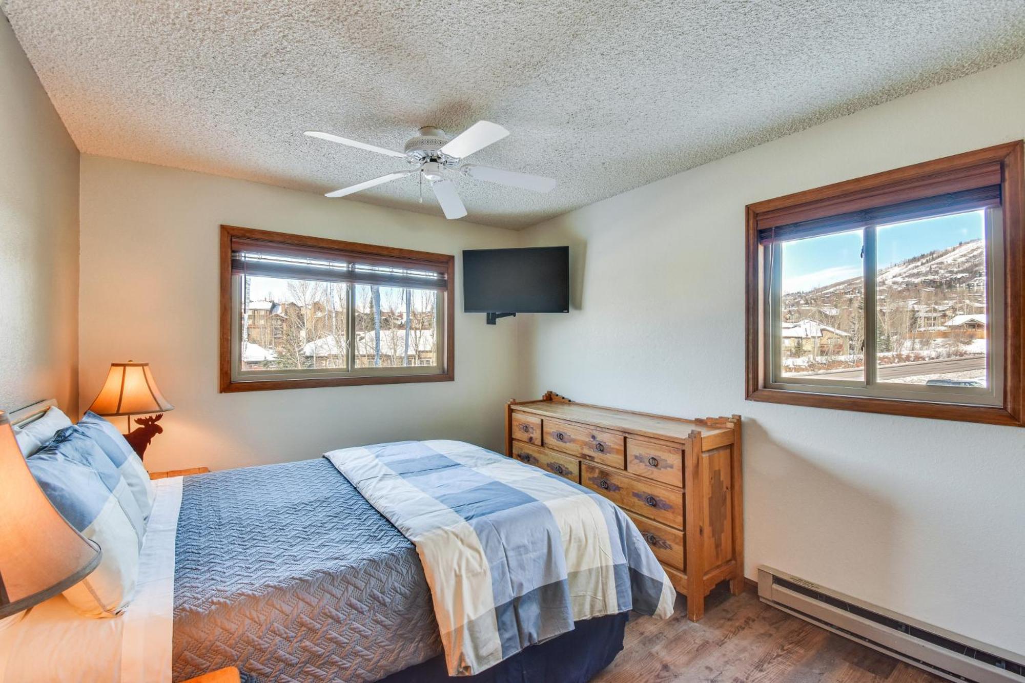 Central Steamboat Condo Outdoor Hot Tub And Pool! Steamboat Springs Eksteriør billede